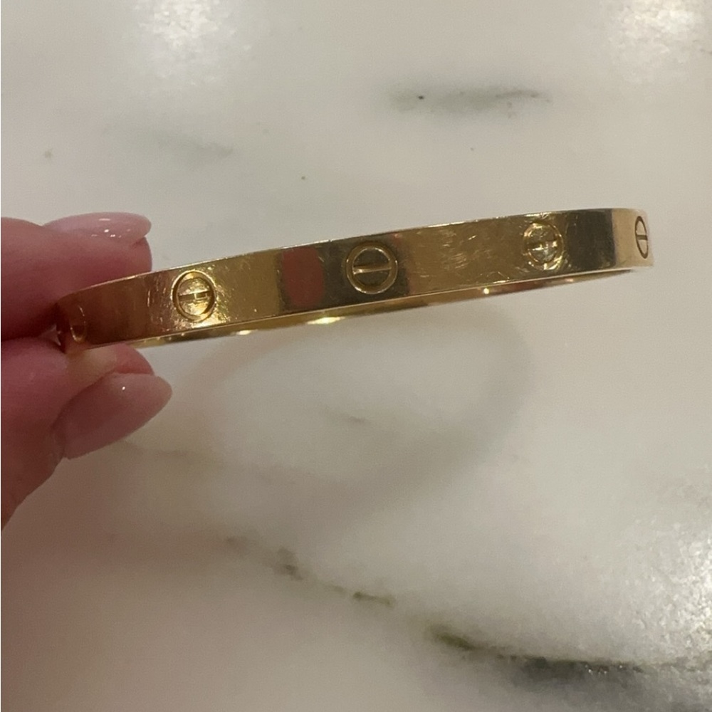 Cartier gold love bracelet size 19 year 2019 - Picture 8 of 8